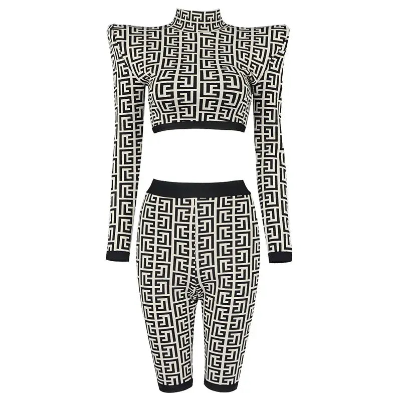 STOCK New Autumn White &Black Print Zipper Shoulder Pad Short Top And Tight Shorts 2 Pieces Fashion Woman Set Causal StreetWearr