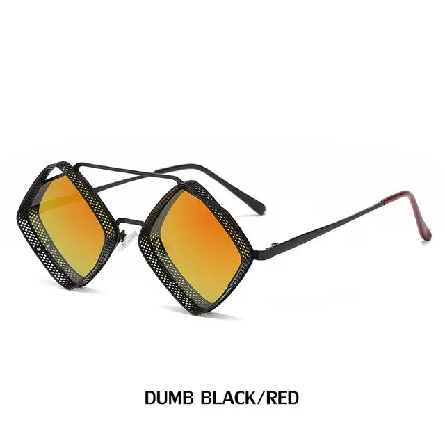 Steampunk Sunglasses New Retro Men Ladies Metal Hollow Frame Fashion Glasses Brand Designer High Quality Sunglasses UV400